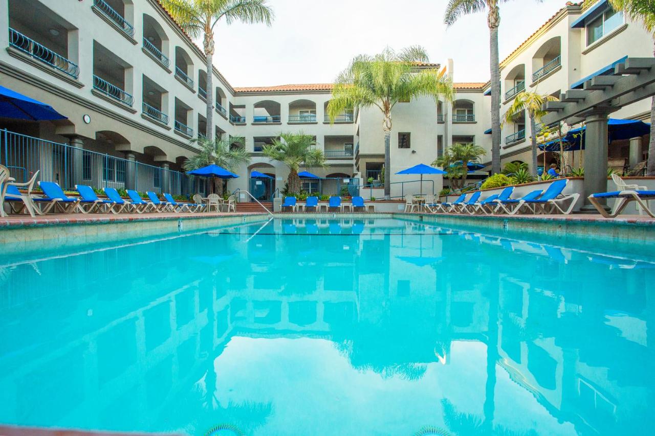 Tamarack Beach Hotel — photo 11