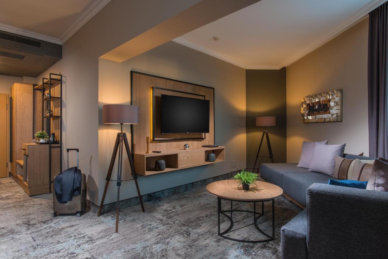 Expo Sofia Hotel - Free Arrival shuttle bus - Free Parking - Free Compliments - Free Wi-Fi photo