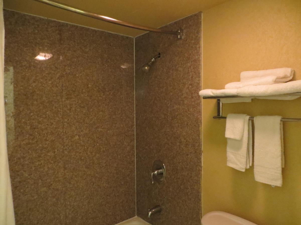 Dallas Inn — photo 7