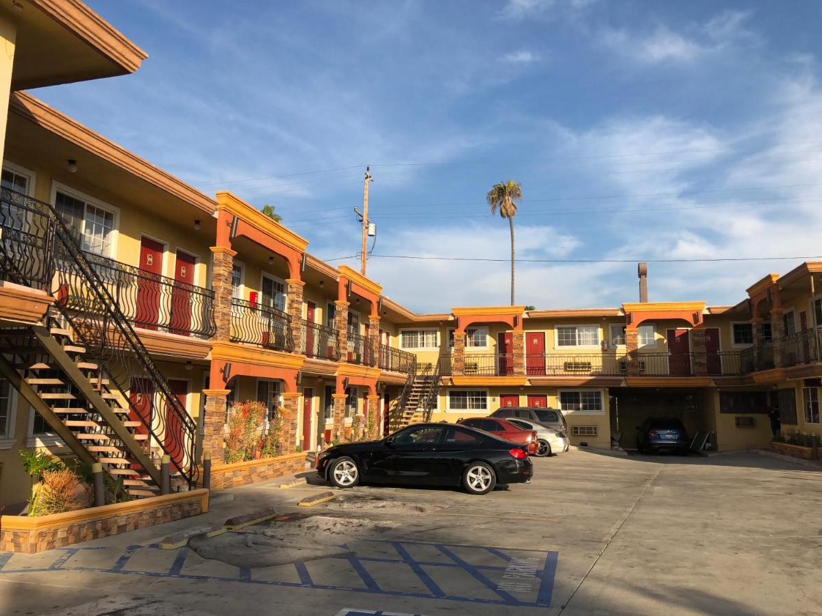 Flight Motel — photo 1