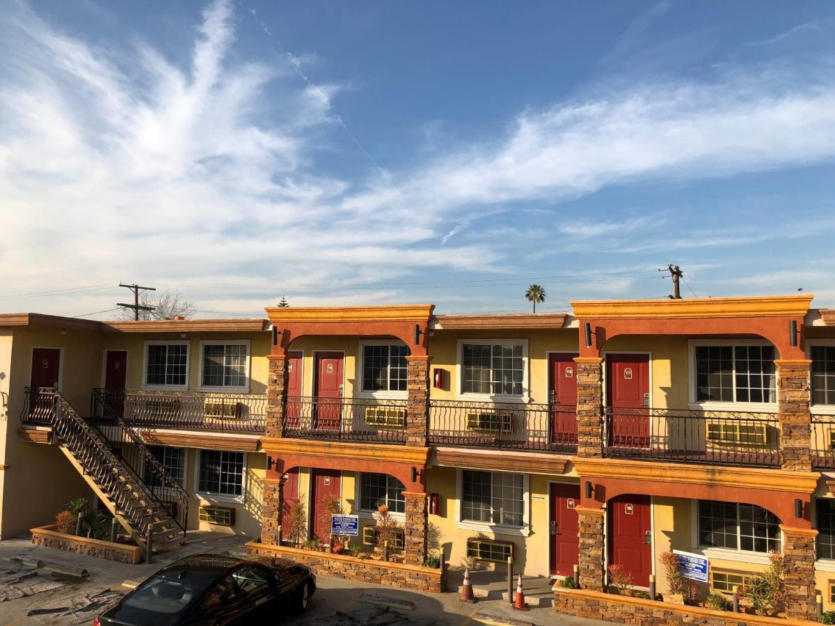 Flight Motel — photo 23