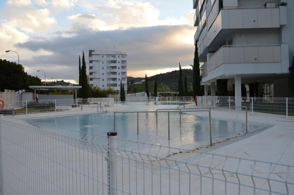 Apartment Myramar El Lago, Fuengirola, Spain - Booking.com