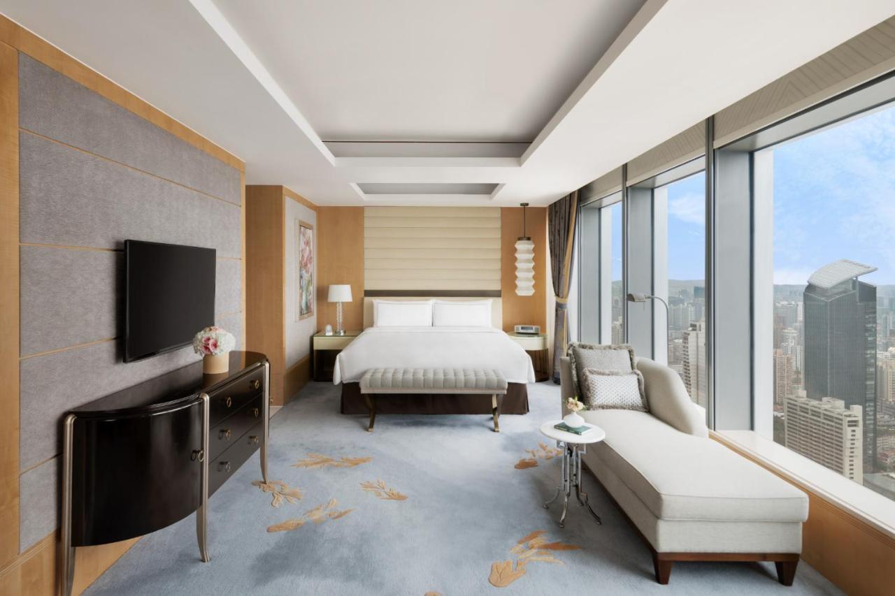 Jing An Shangri-La, Shanghai photo