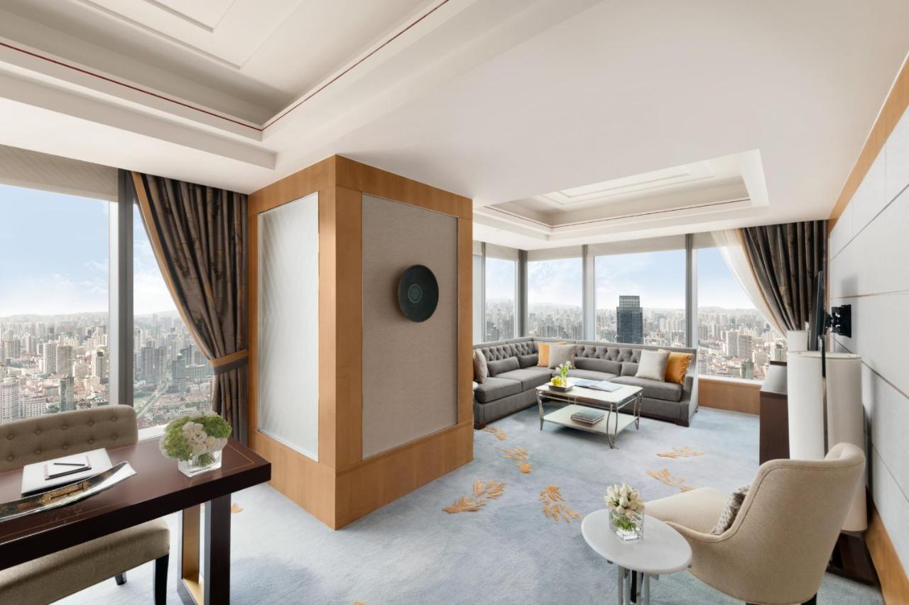 Jing An Shangri-La, Shanghai photo