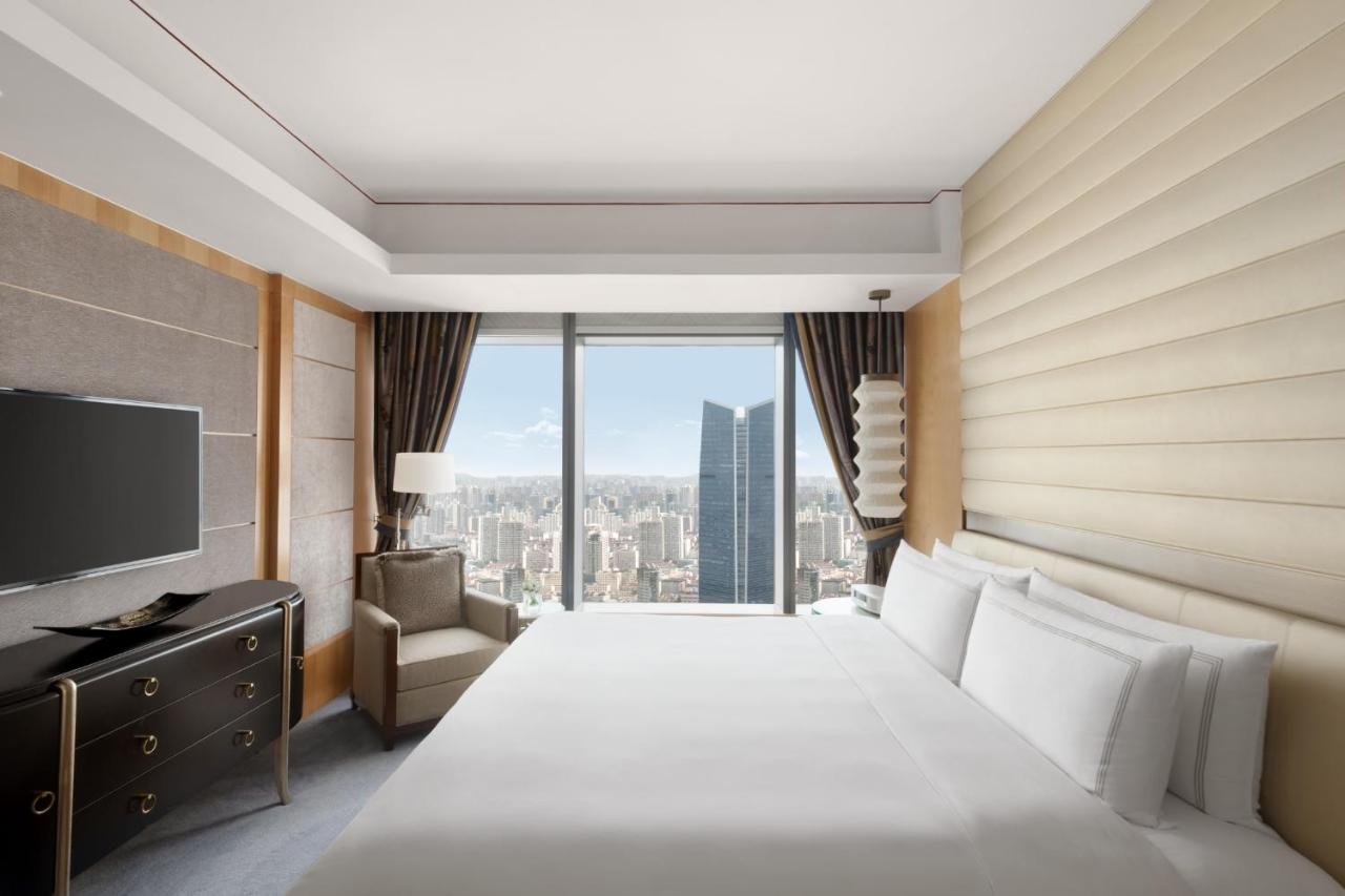 Jing An Shangri-La, Shanghai photo