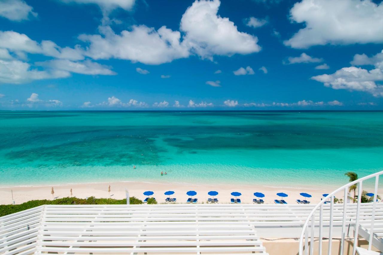 Beach: Windsong on the Reef