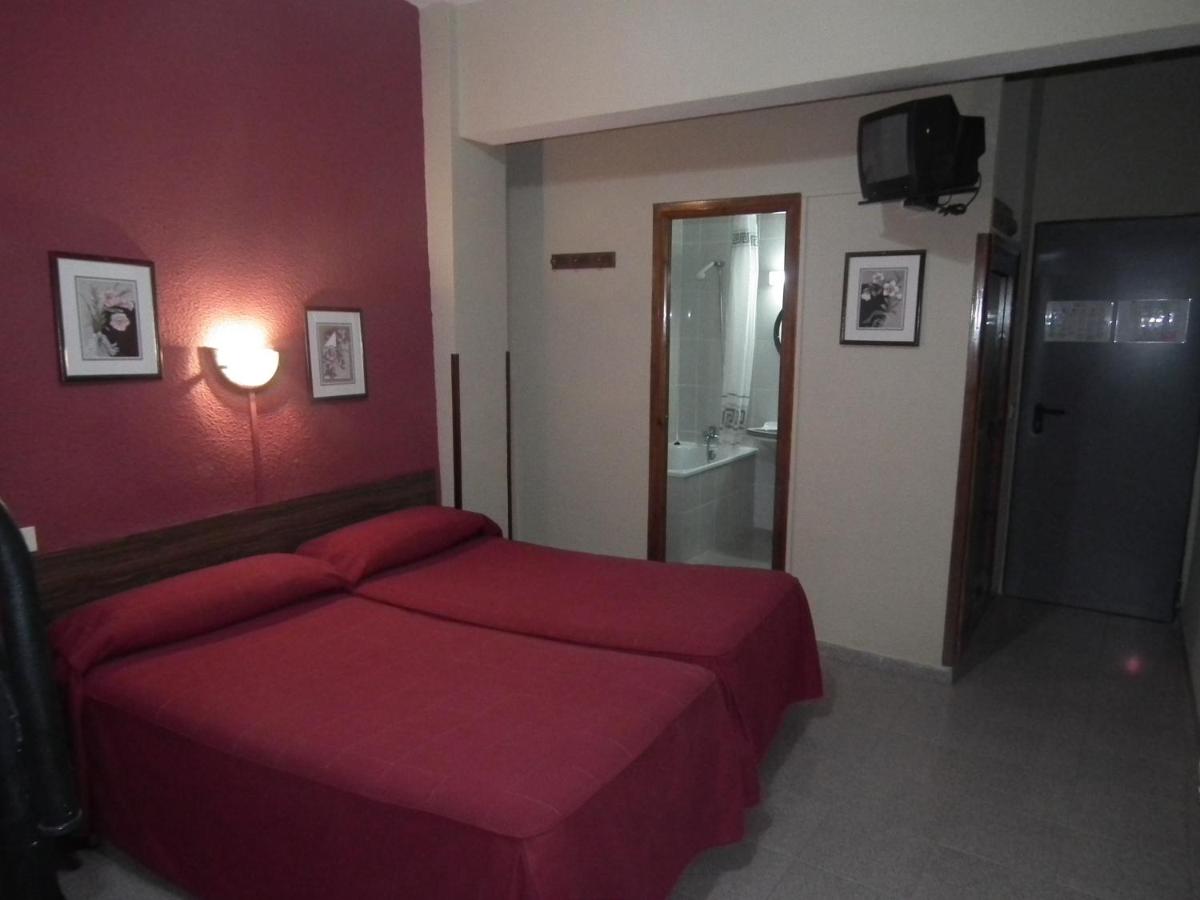 Hostal La Muralla, Morella – Updated 2022 Prices