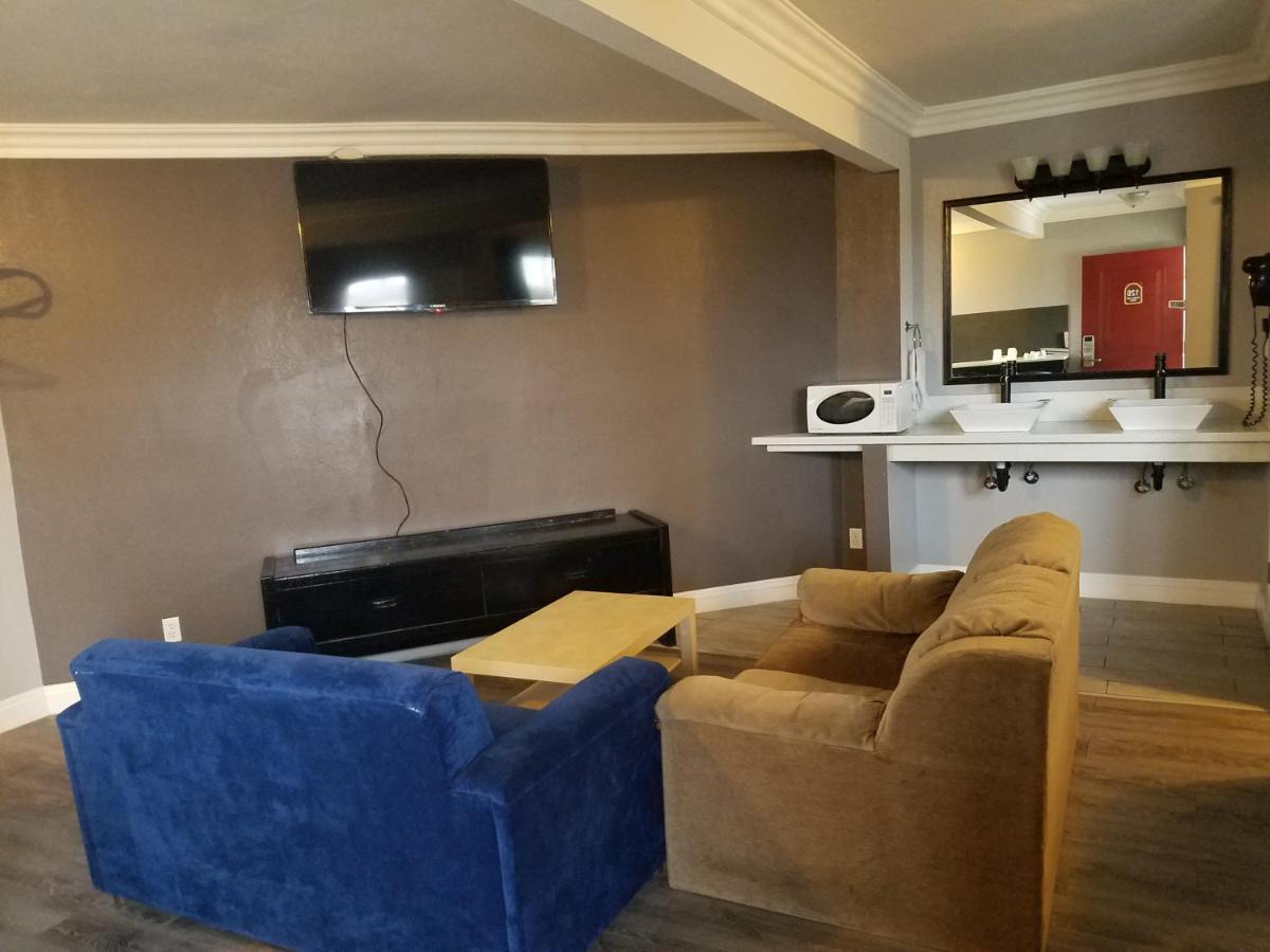 Flight Motel — photo 5