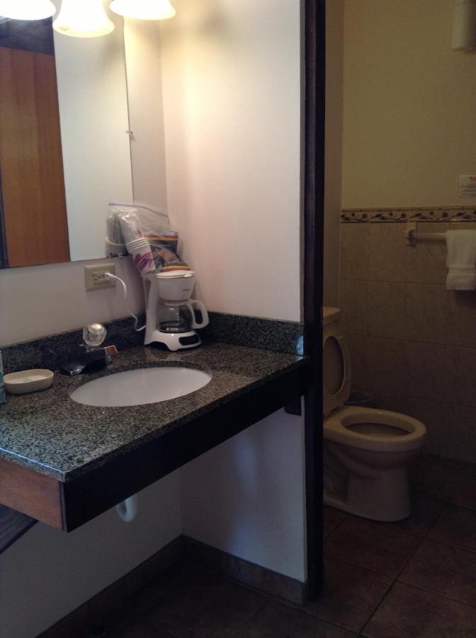 Luquillo Sunrise Beach Inn - 3