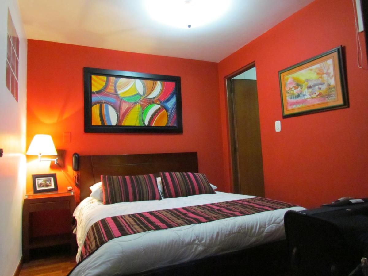 Hotel Apartasuite Normandia - 4