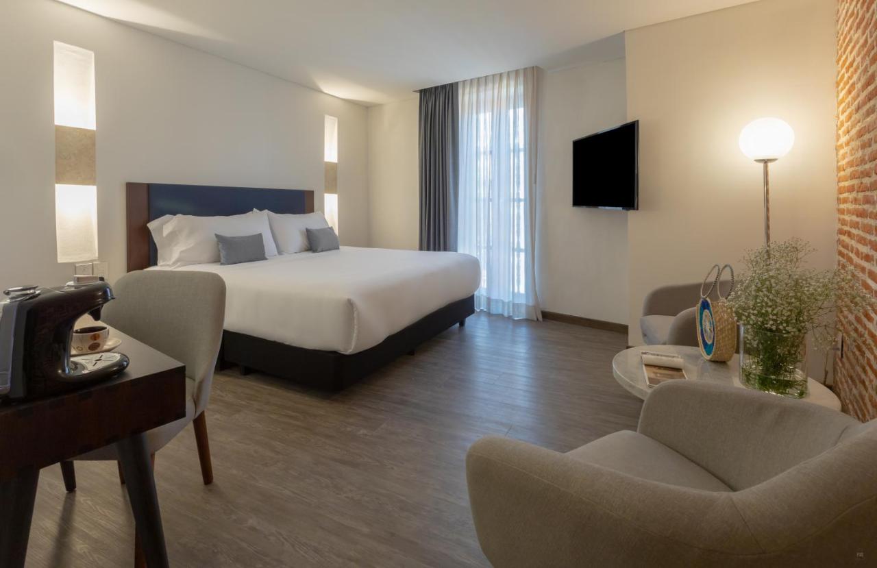 Hotel Santa Catalina photo