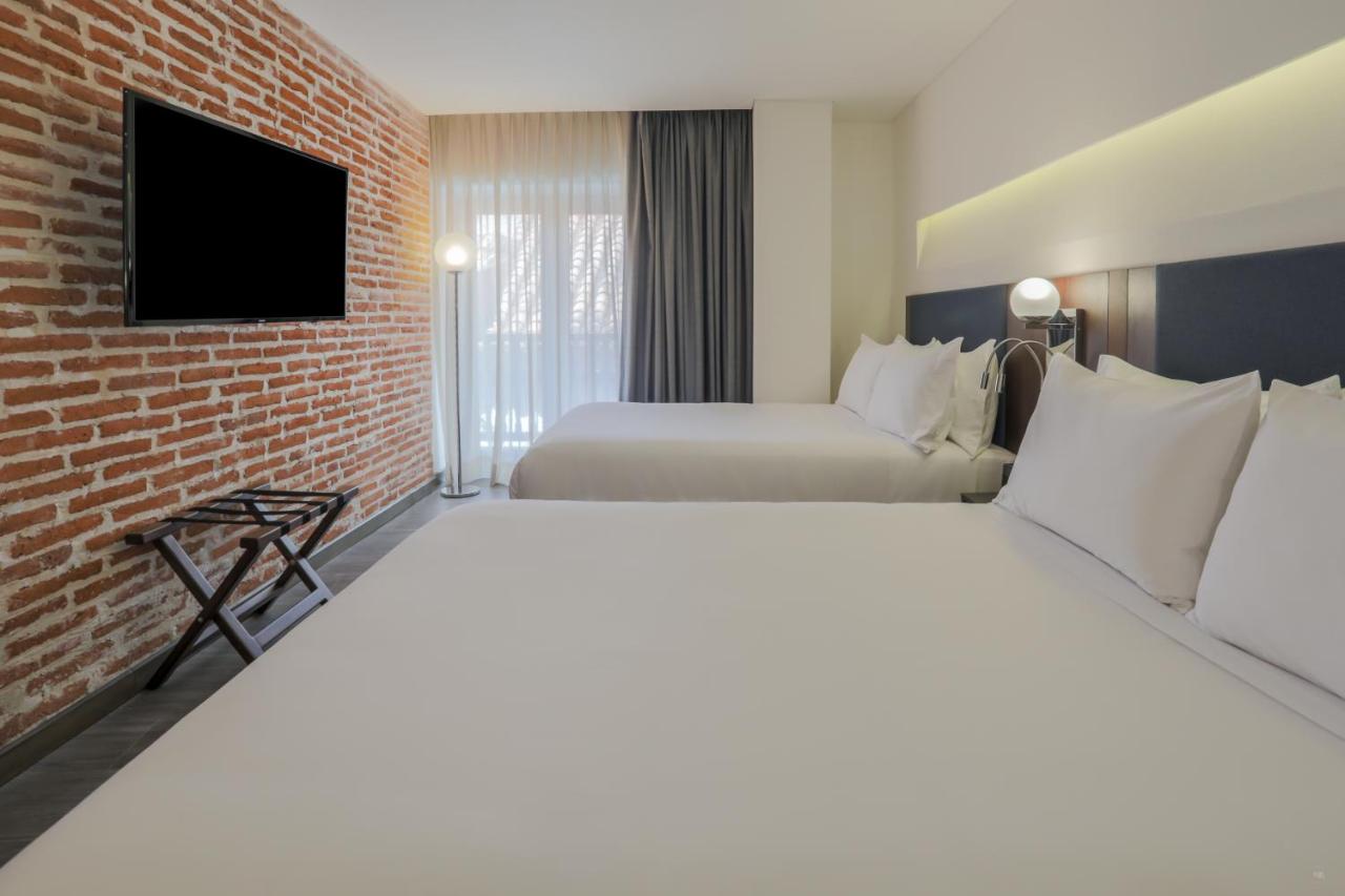 Hotel Santa Catalina photo