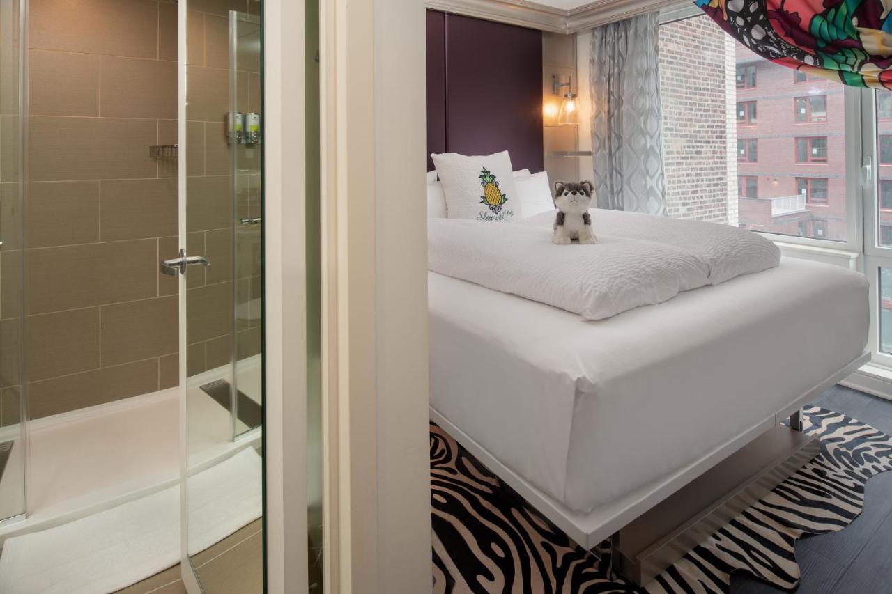 Staypineapple, An Artful Hotel, Midtown New York - 3