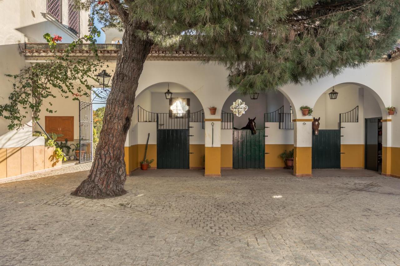 Hacienda las tres niñas, La Puebla del Río – Updated 2022 Prices