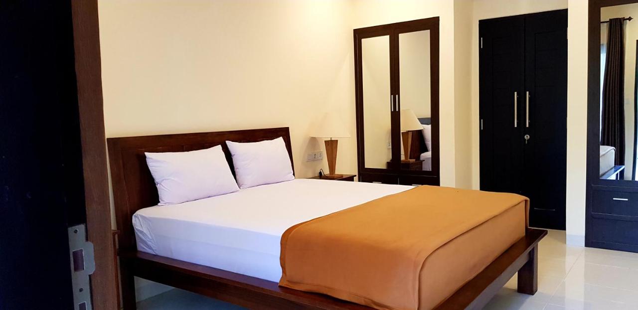 Eddys Cottages & Villa - 5