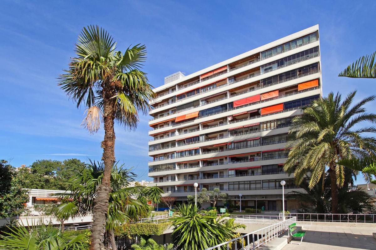 Apartment La Nogalera, Torremolinos, Spain - Booking.com