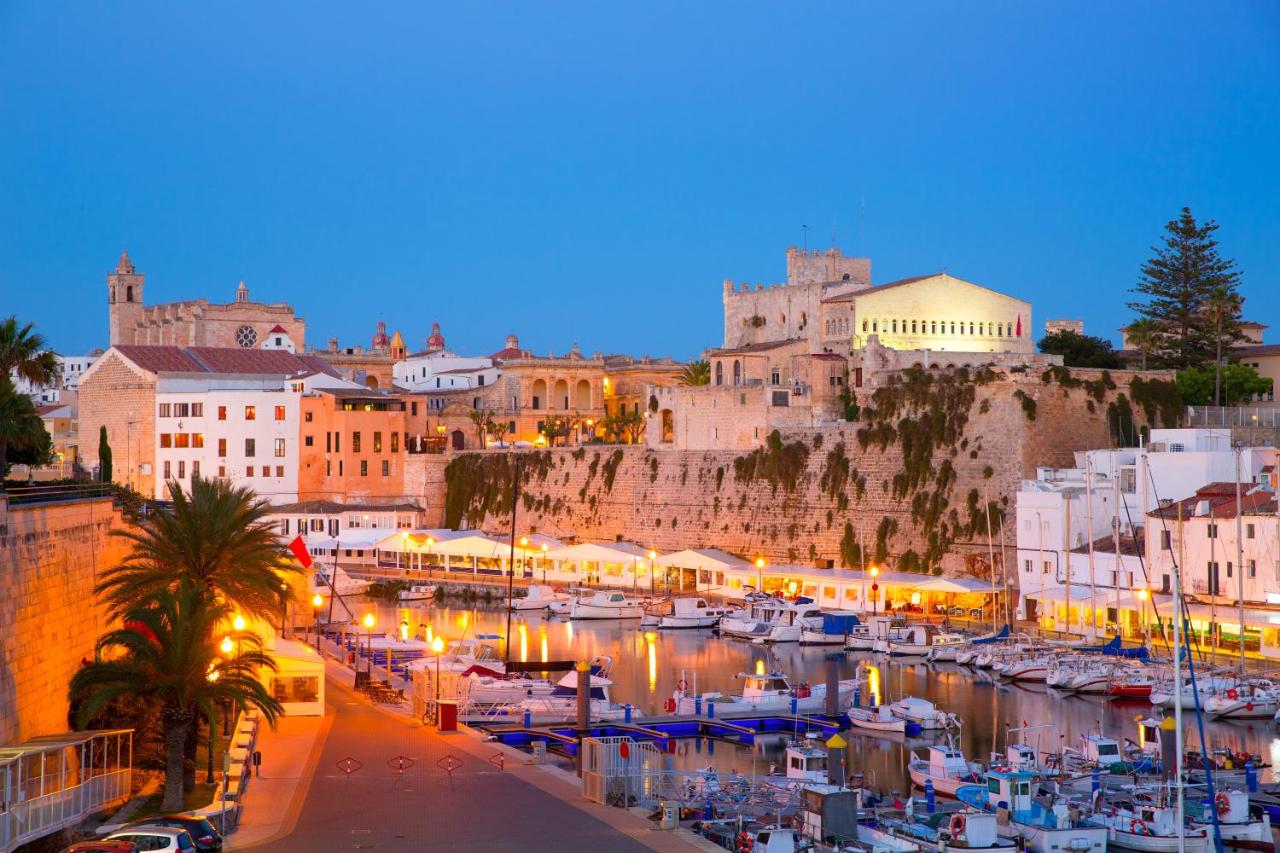 Villa Dora, Ciutadella, Spain - Booking.com