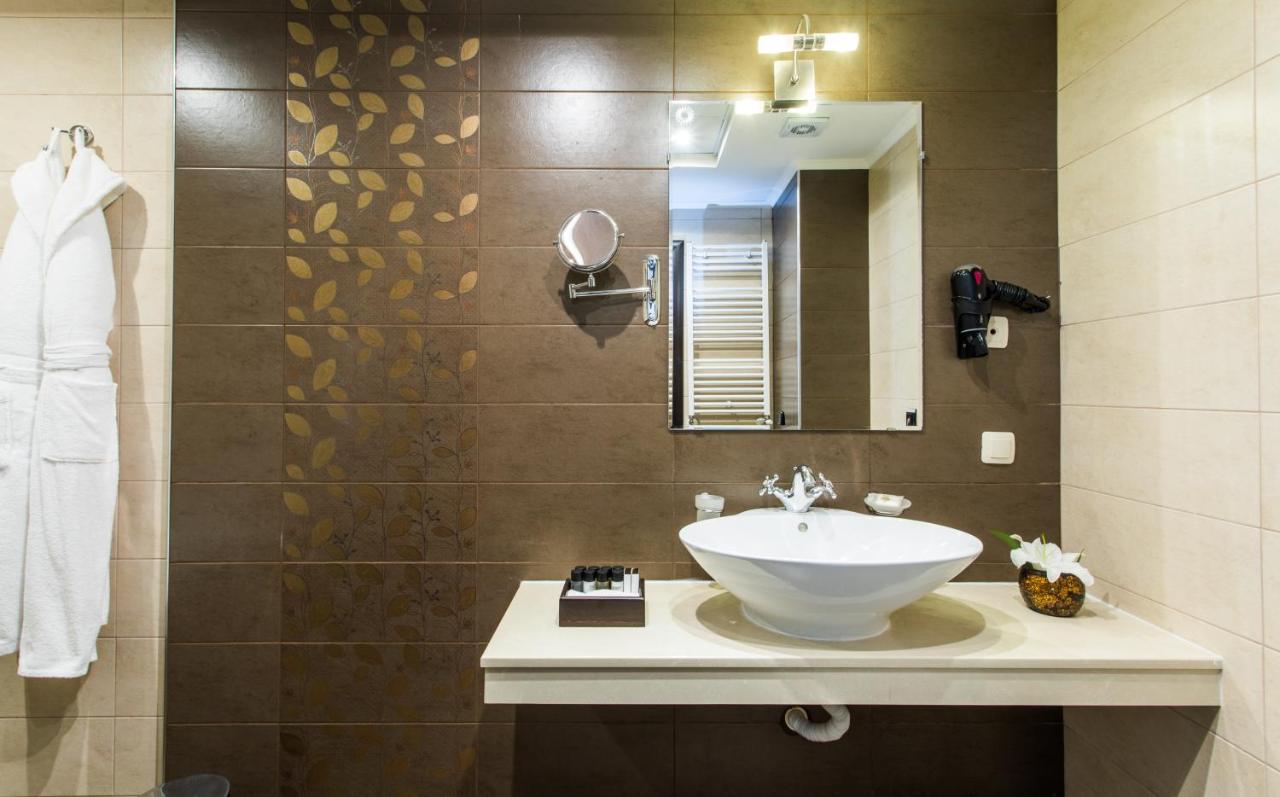 Premier Luxury Mountain Resort photo