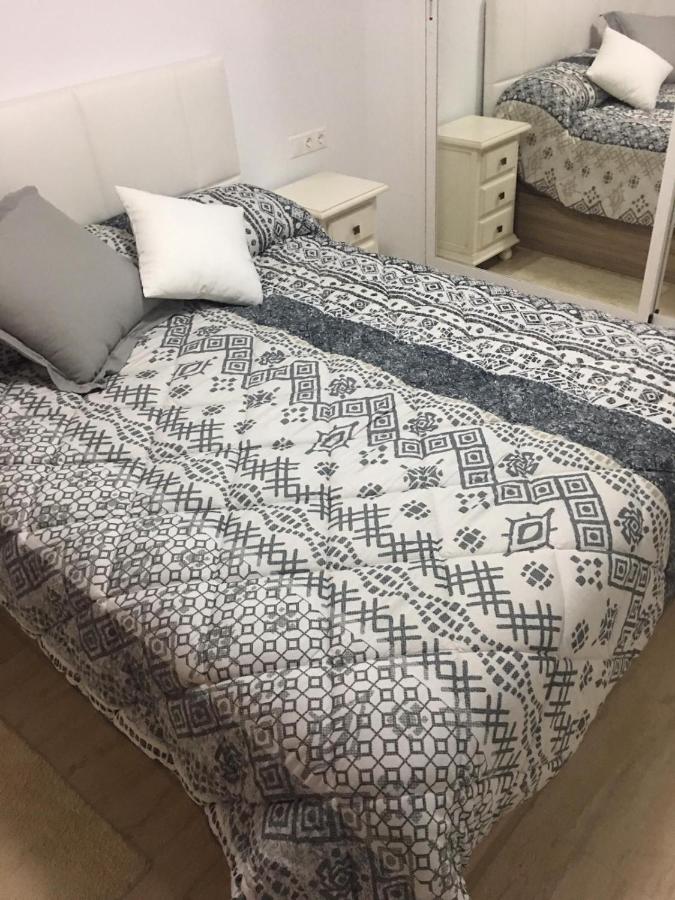 APARTAMENTO 4-2, EDIFICIO EDEN ROC I, Marbella – Bijgewerkte ...