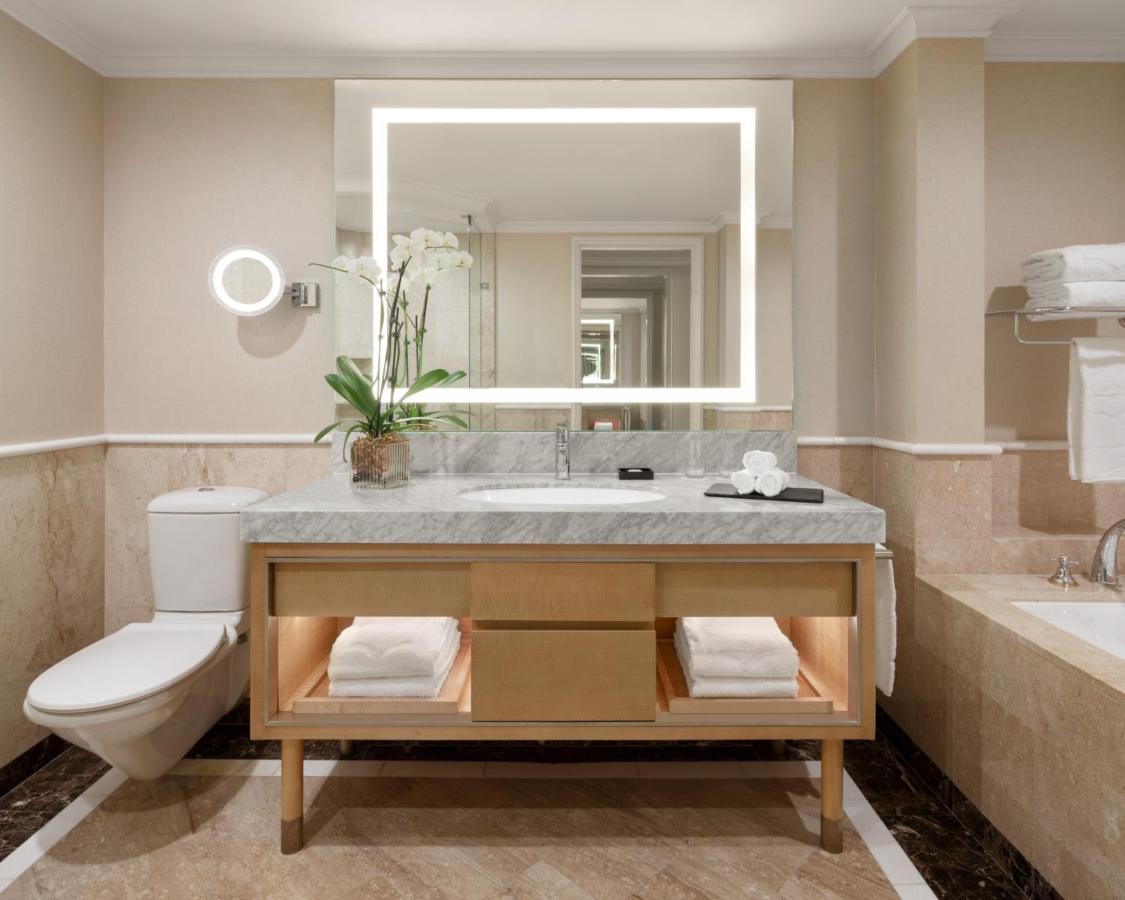 Shangri-La Sydney photo