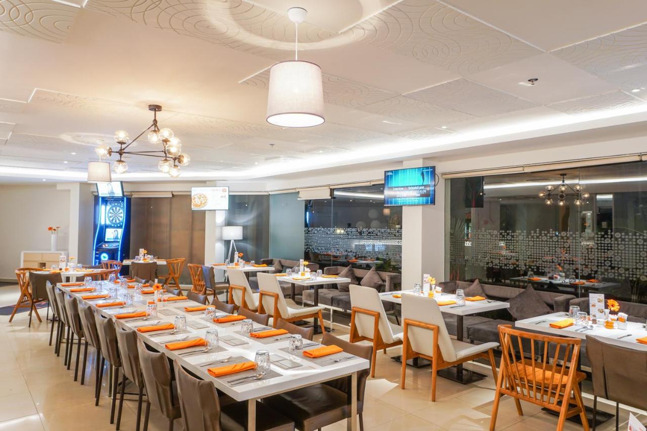 HARRIS Resort Batam Waterfront - 5