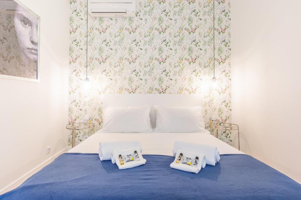 Gold 37399AL and Silver 37404AL - 4