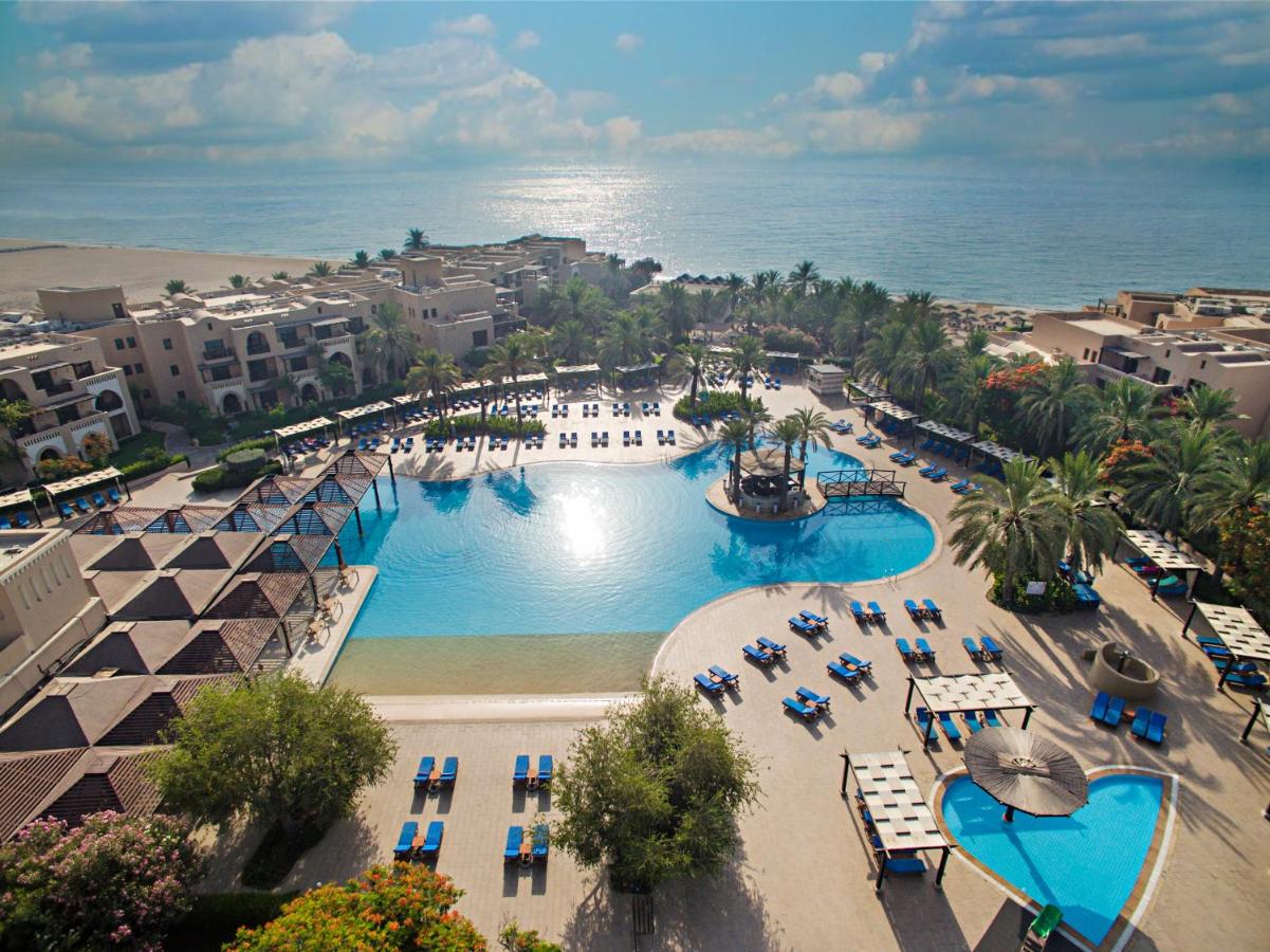 Hotel, plaża: Miramar Al Aqah Beach Resort