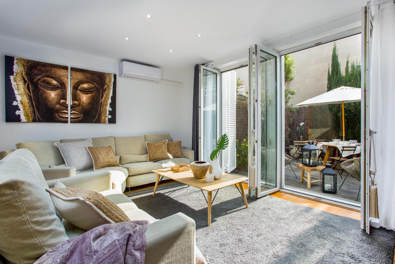 Lodging Apartments Beach House Villa Olimpica, Barcelona ...