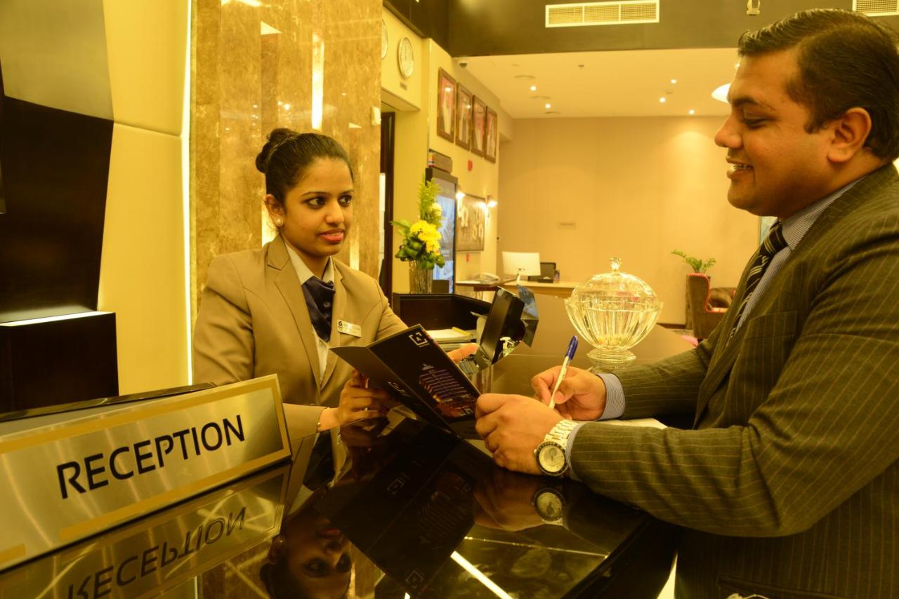 Premier Hotel photo