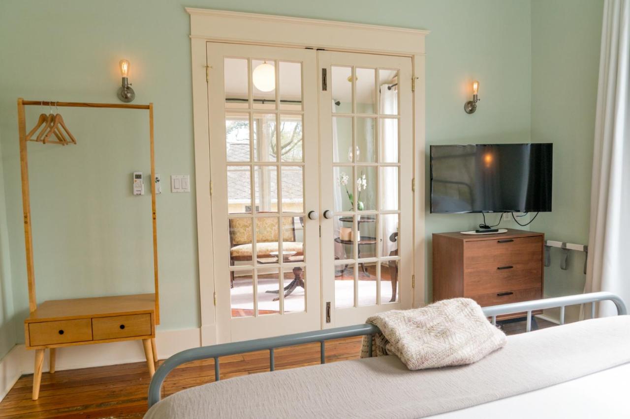 Abita Springs Be & Be Inc — photo 1