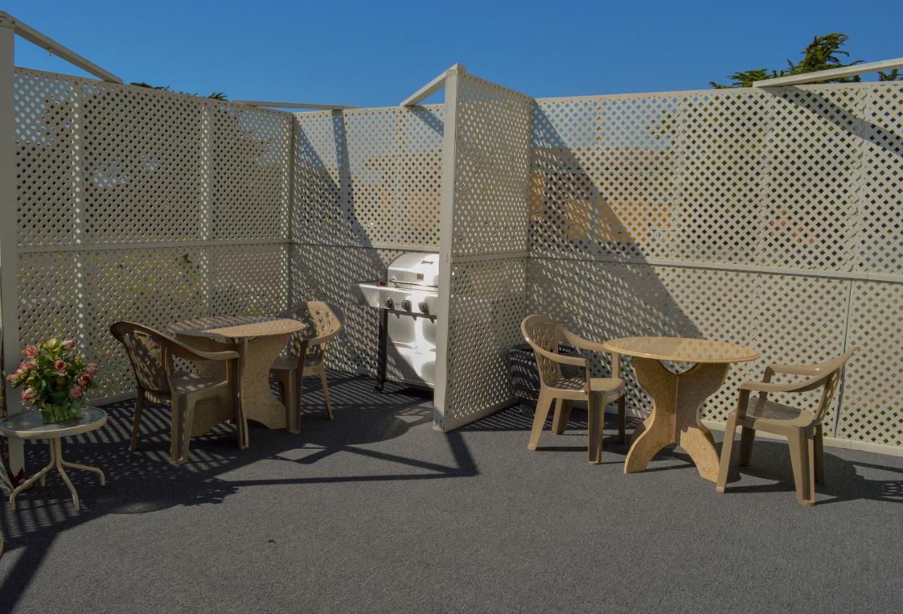 Sea Breeze Inn - San Simeon — photo 15