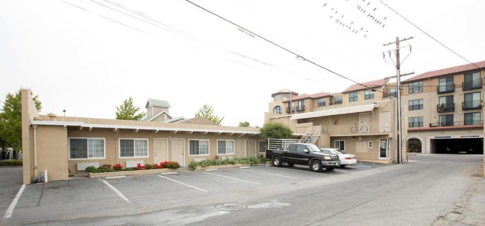 San Carlos Inn — photo 5