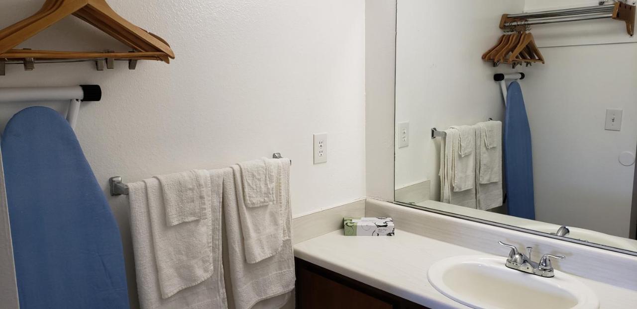Pacific Inn — photo 16