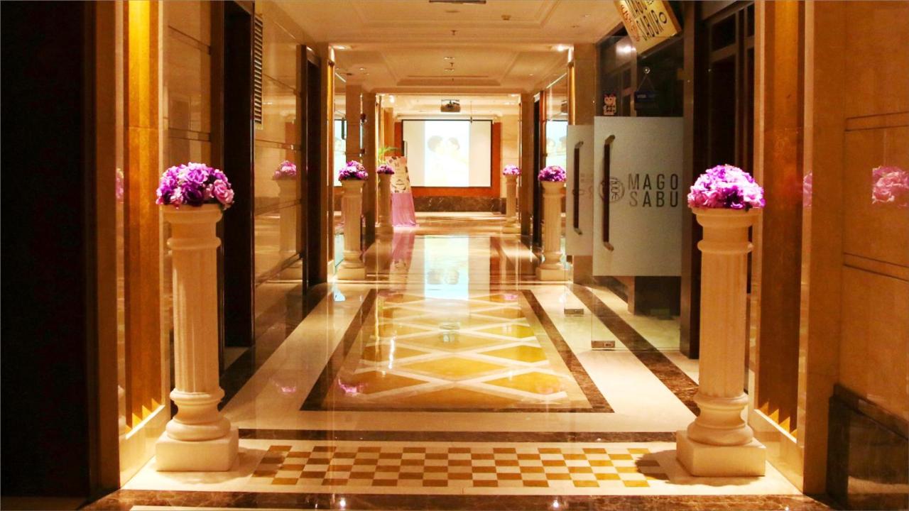 Grand International Hotel photo