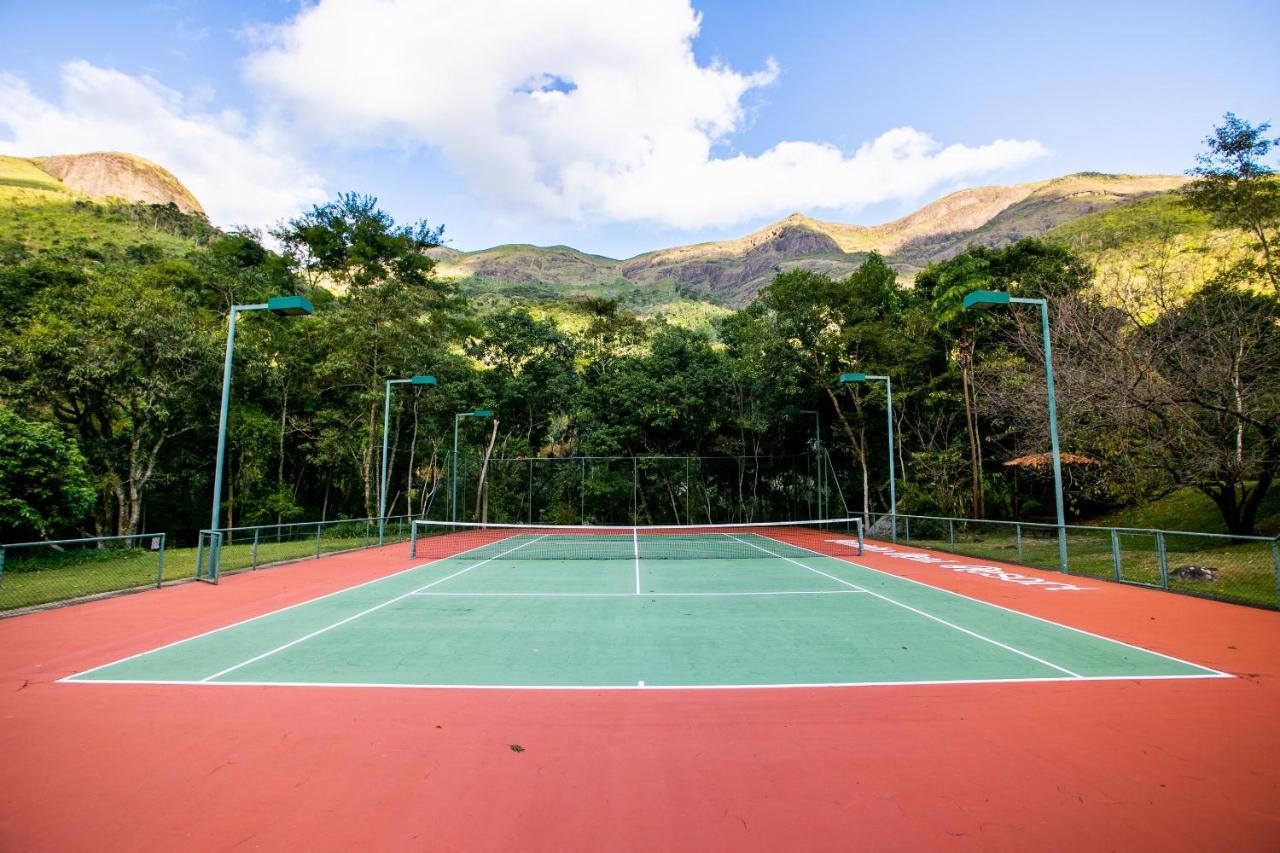 Tennis court: Bomtempo II Chales by Castelo Itaipava