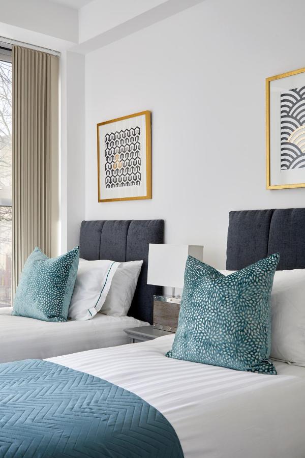 Aisiki Living at Upton Rd, Multiple 1, 2, or 3 Bedroom Apartments, King or Twin beds with FREE WIFI and FREE PARKING photo