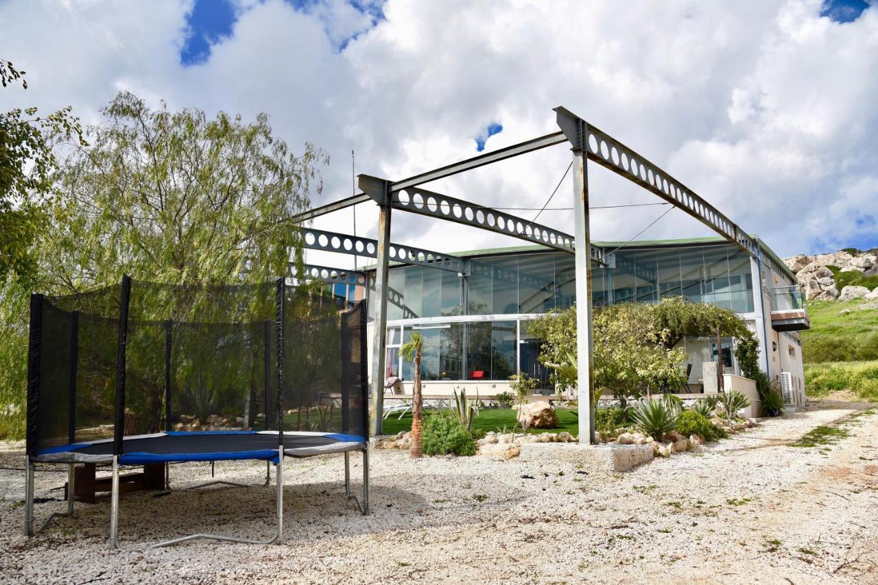 VILLA CATALEYA Fig Tree Bay Protaras Town Center