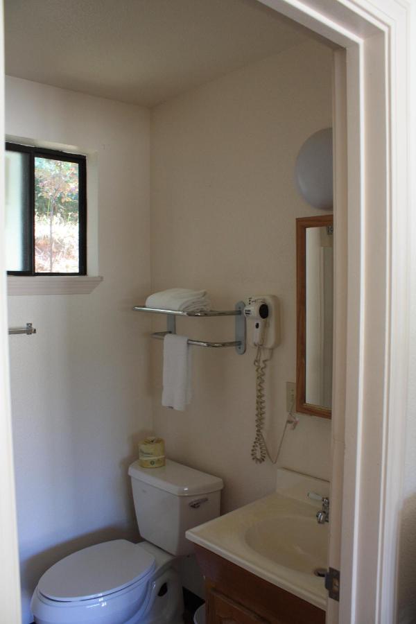 Mother Lode Motel — photo 21