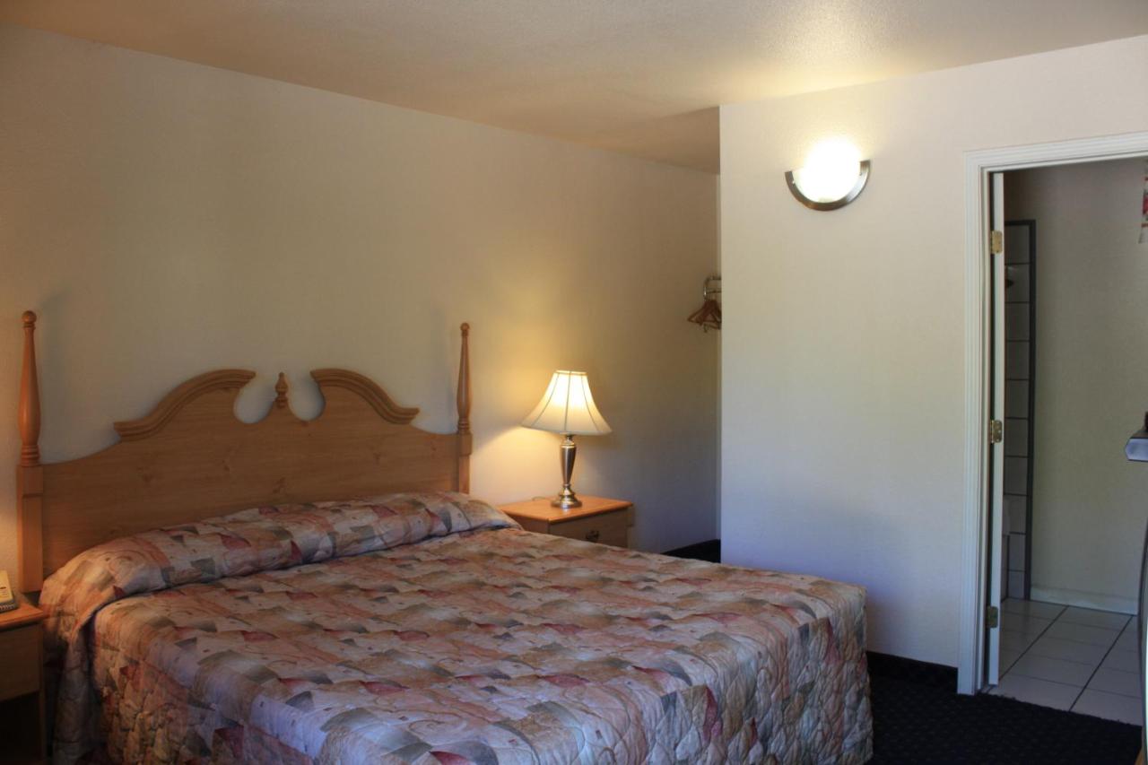 Mother Lode Motel — photo 13