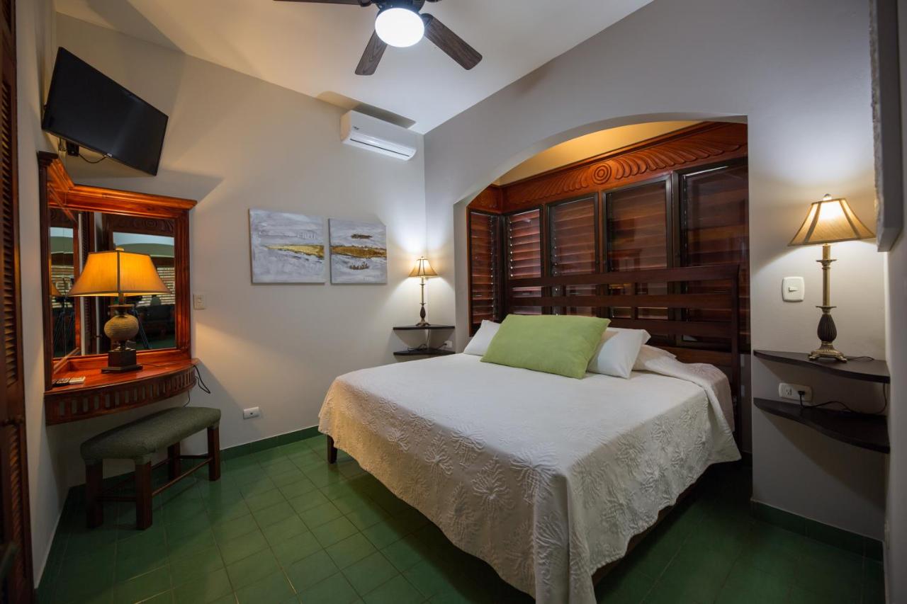 Club del Mar Oceanfront photo