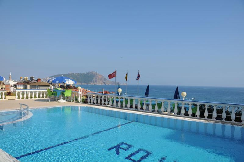 Image: Hotel Royal
