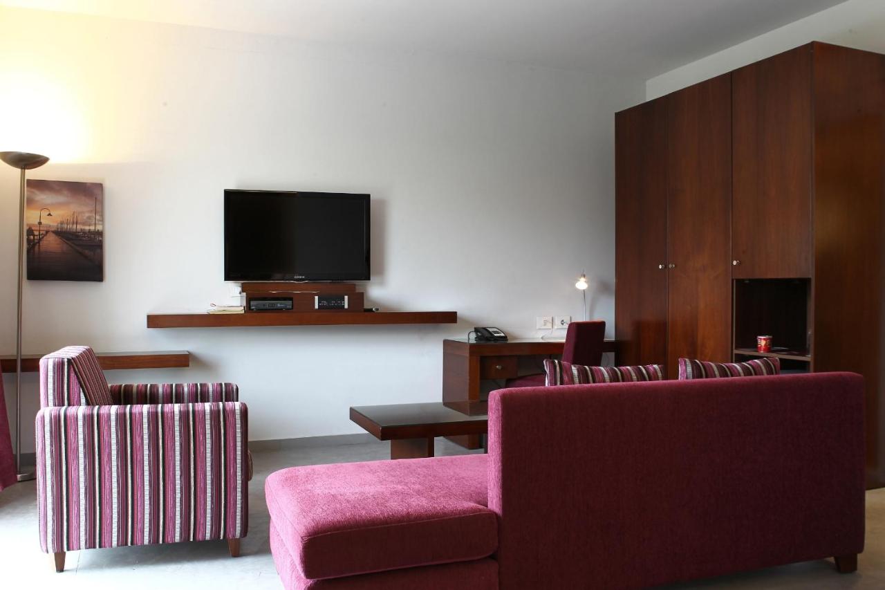 Monoberge Hotel photo