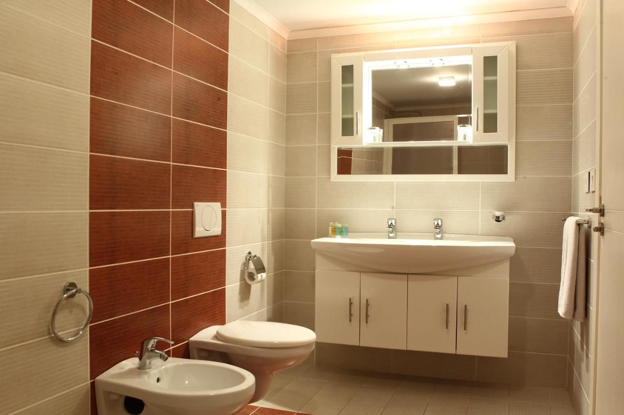 Monoberge Hotel photo