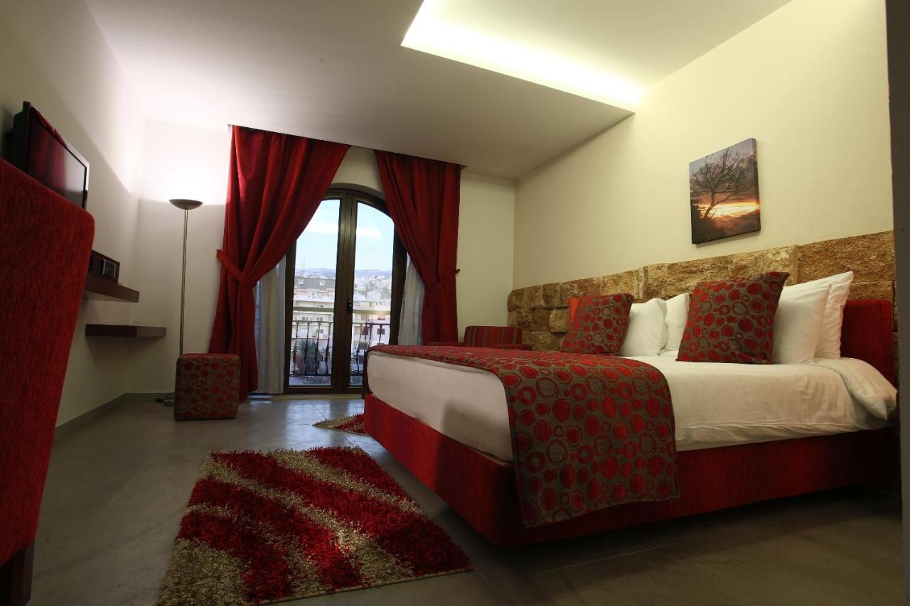 Monoberge Hotel photo