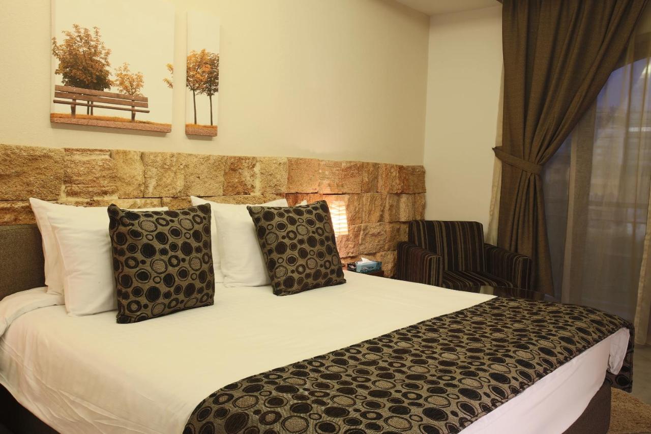 Monoberge Hotel photo
