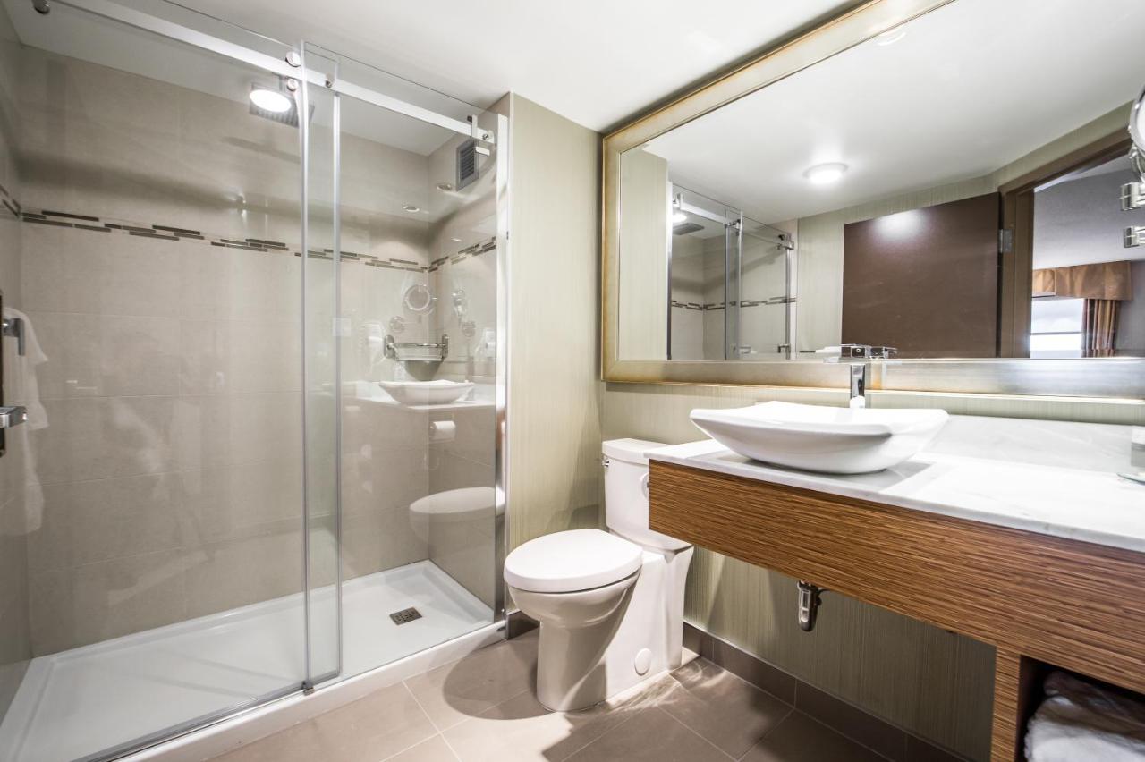 Hotel Universel Montréal photo