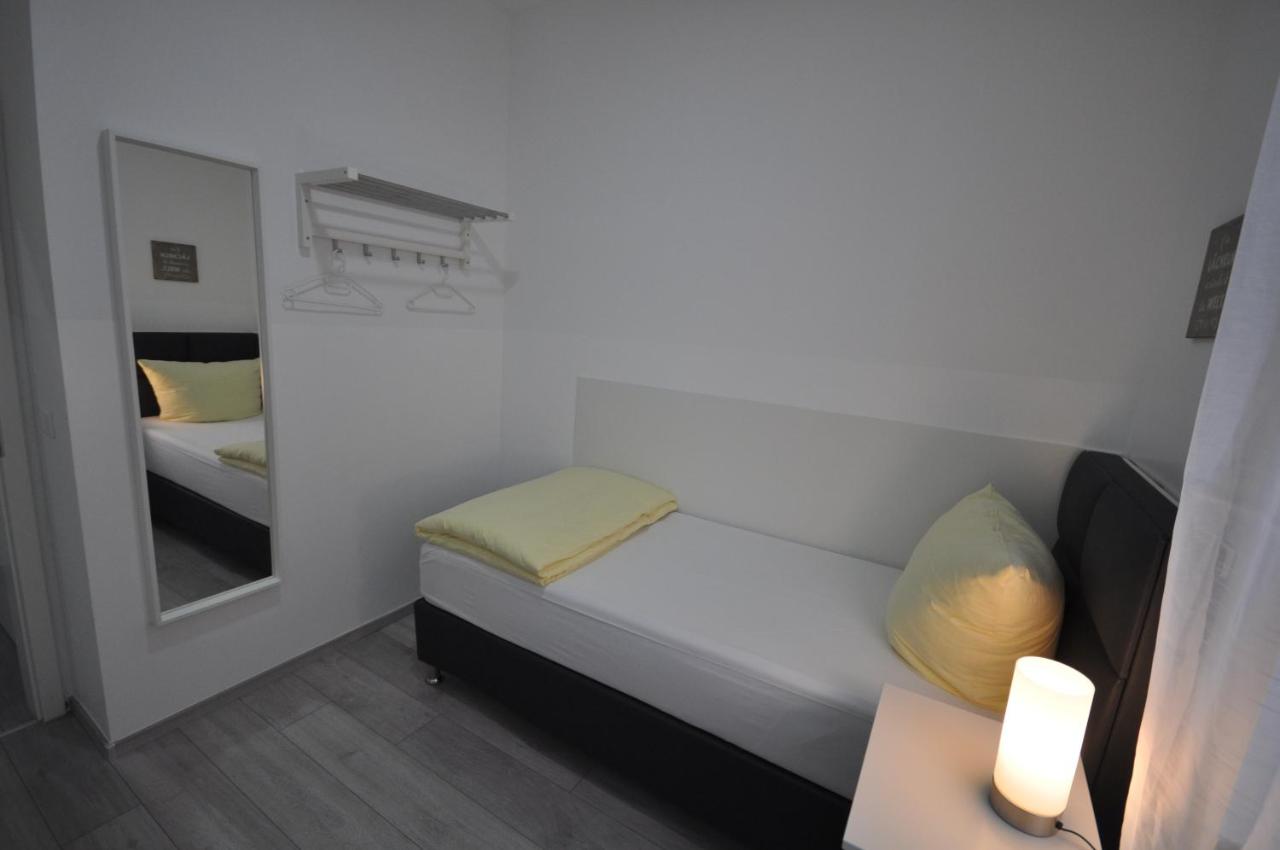 Apartment Dusseldorf-City