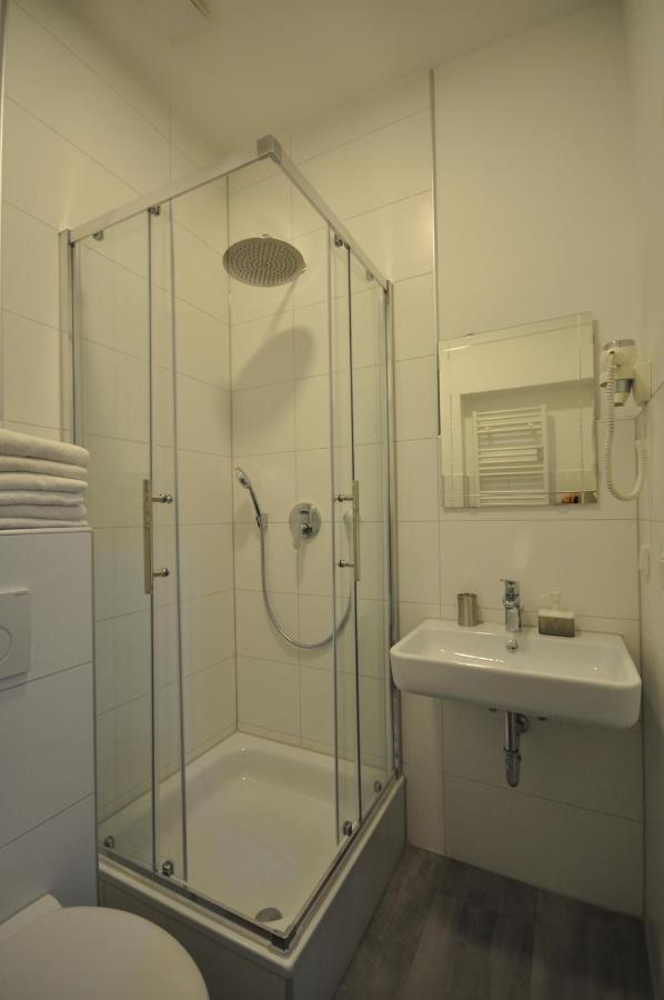 Apartment Dusseldorf-City