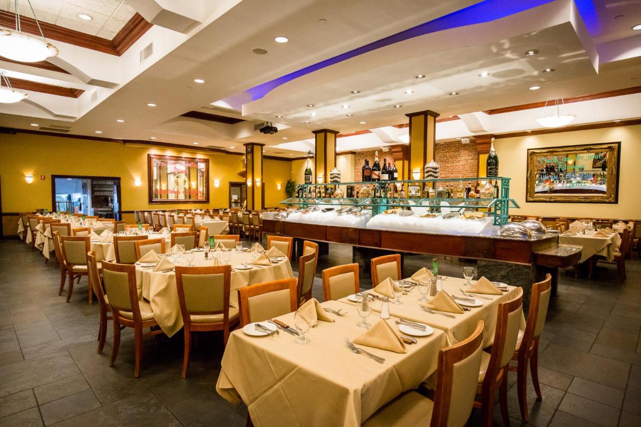 The Belvedere Hotel - 4