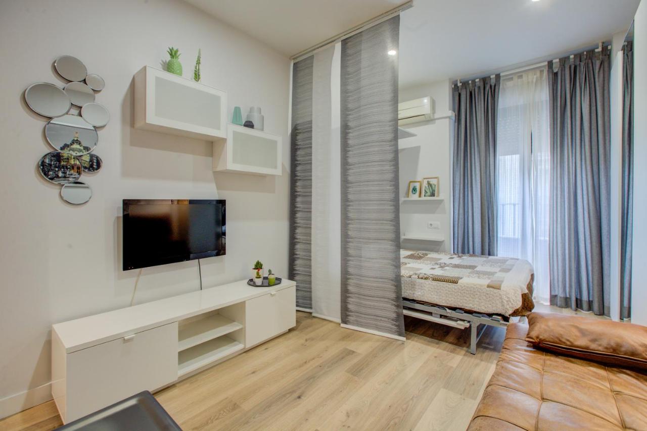 Apartamento estudio centro Madrid, Spain - Booking.com